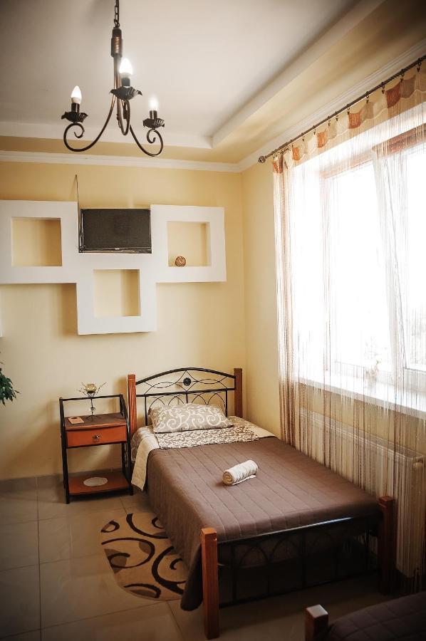 Avto Spa Khmel'nyts'kyy Exterior photo